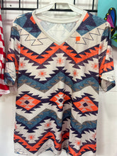Load image into Gallery viewer, Boot graphic tee
