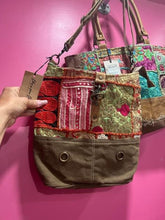 Load image into Gallery viewer, Bhrayna bags

